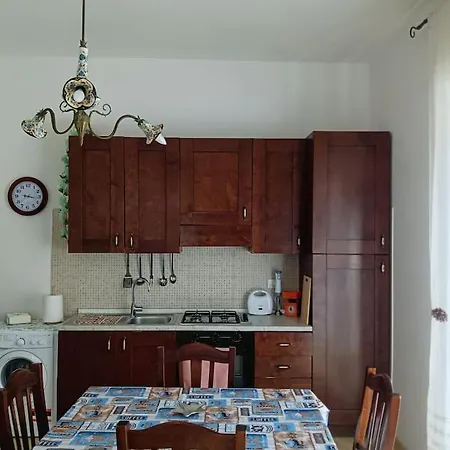 Fountains' Square Apartment *